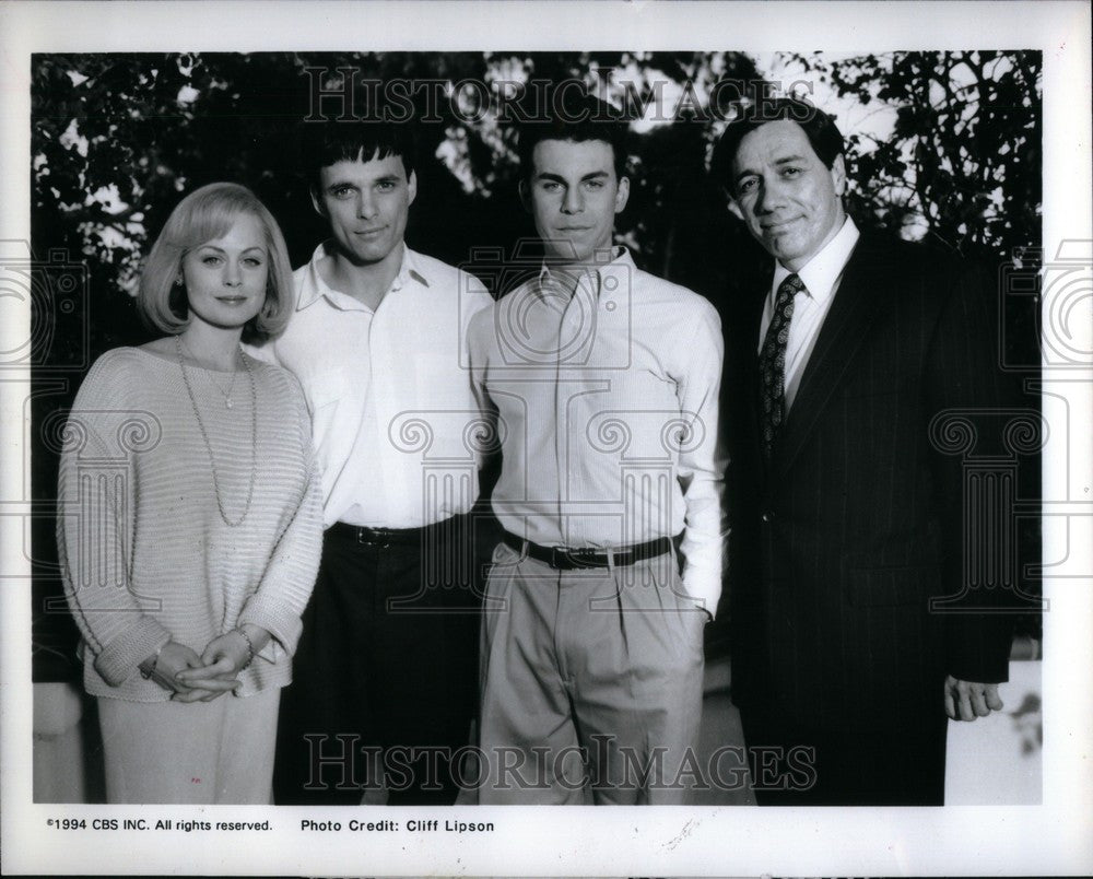 Press Photo Beverly D&#39;Angelo Actress - Historic Images