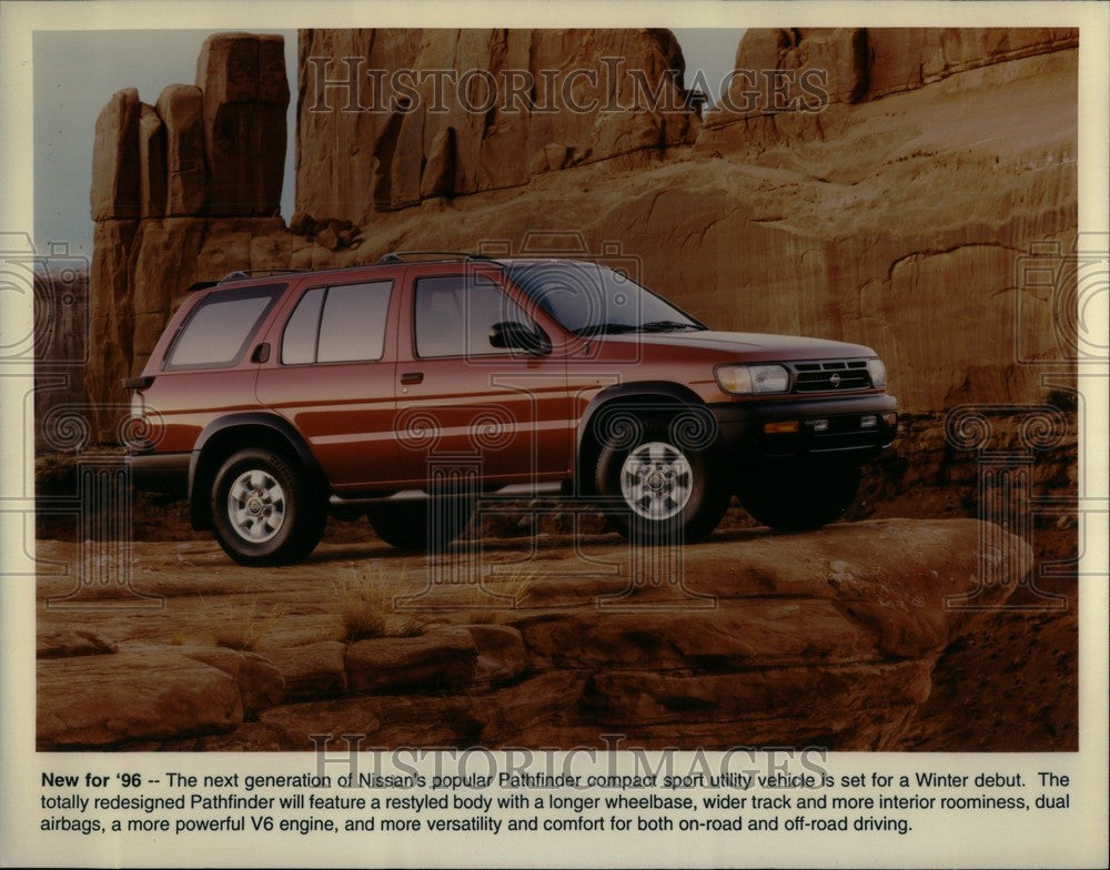 1995 Press Photo Nissan Traks Sport Utility - Historic Images