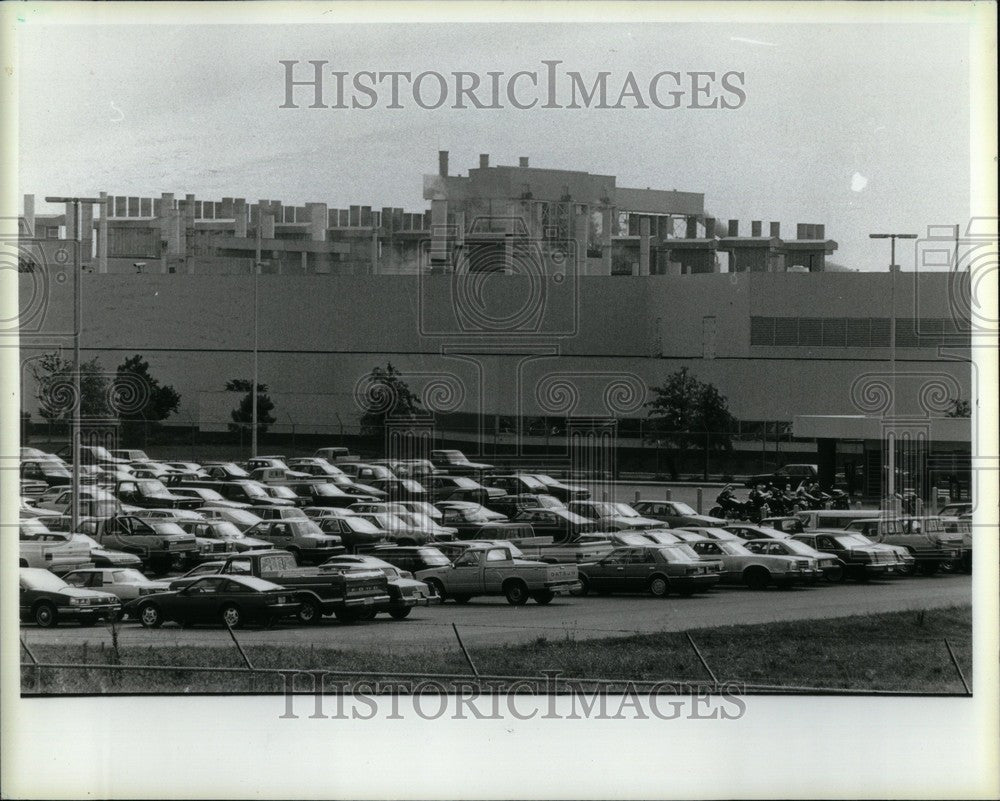 1985 Press Photo Nissan plant Smyrna Tennessee autos - Historic Images