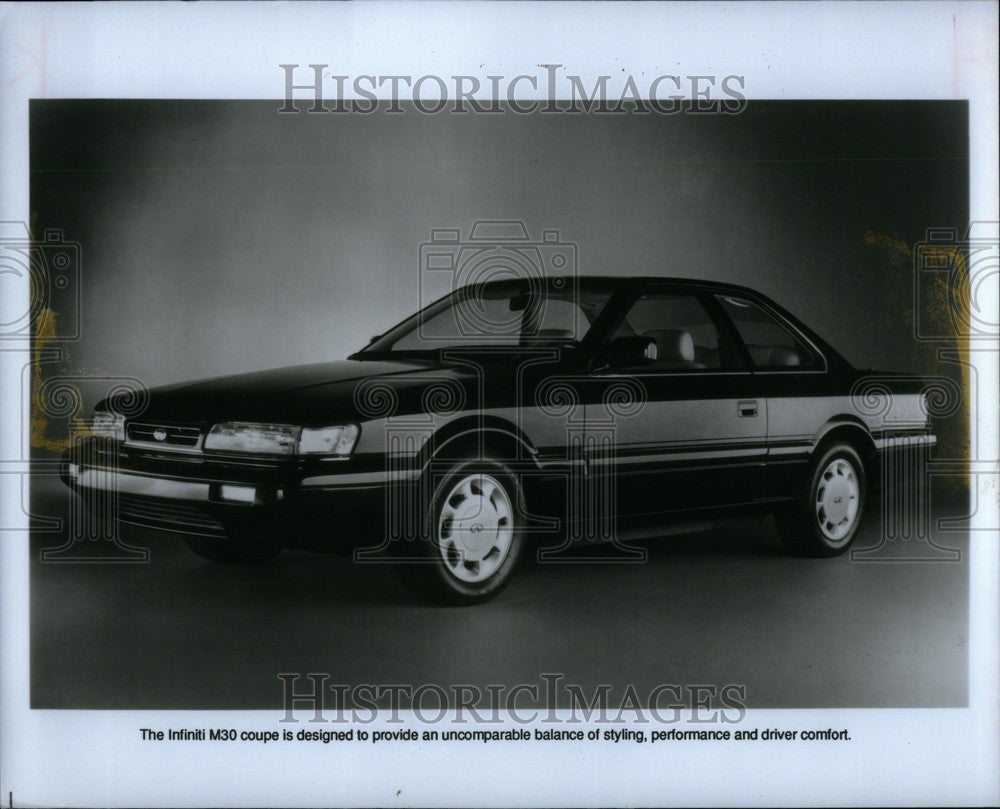 1990 Press Photo Infiniti M30 - Historic Images