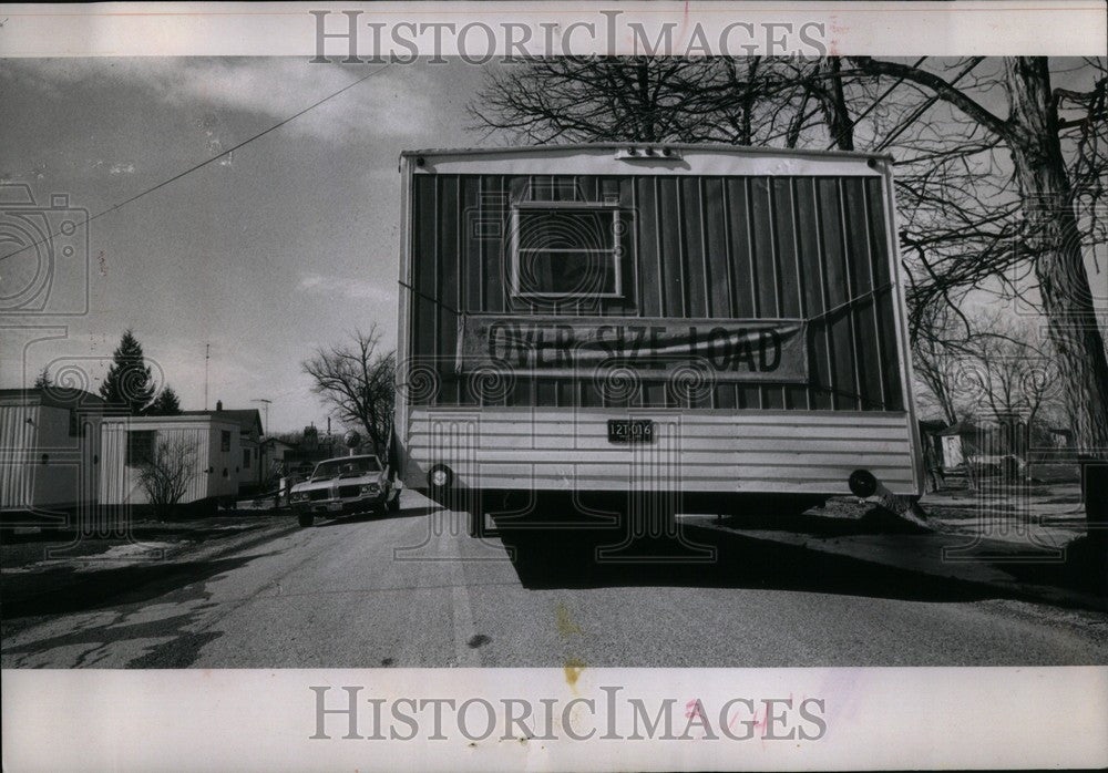 1971 Press Photo Auto Club  Michigan road - Historic Images