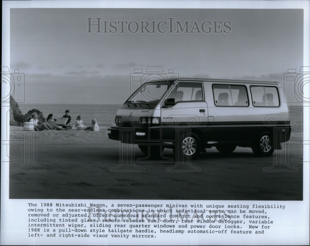 Press Photo The Mitsubishi Wagon Minvan - Historic Images