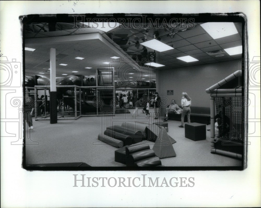 1993 Press Photo Kid Kingdom - Historic Images