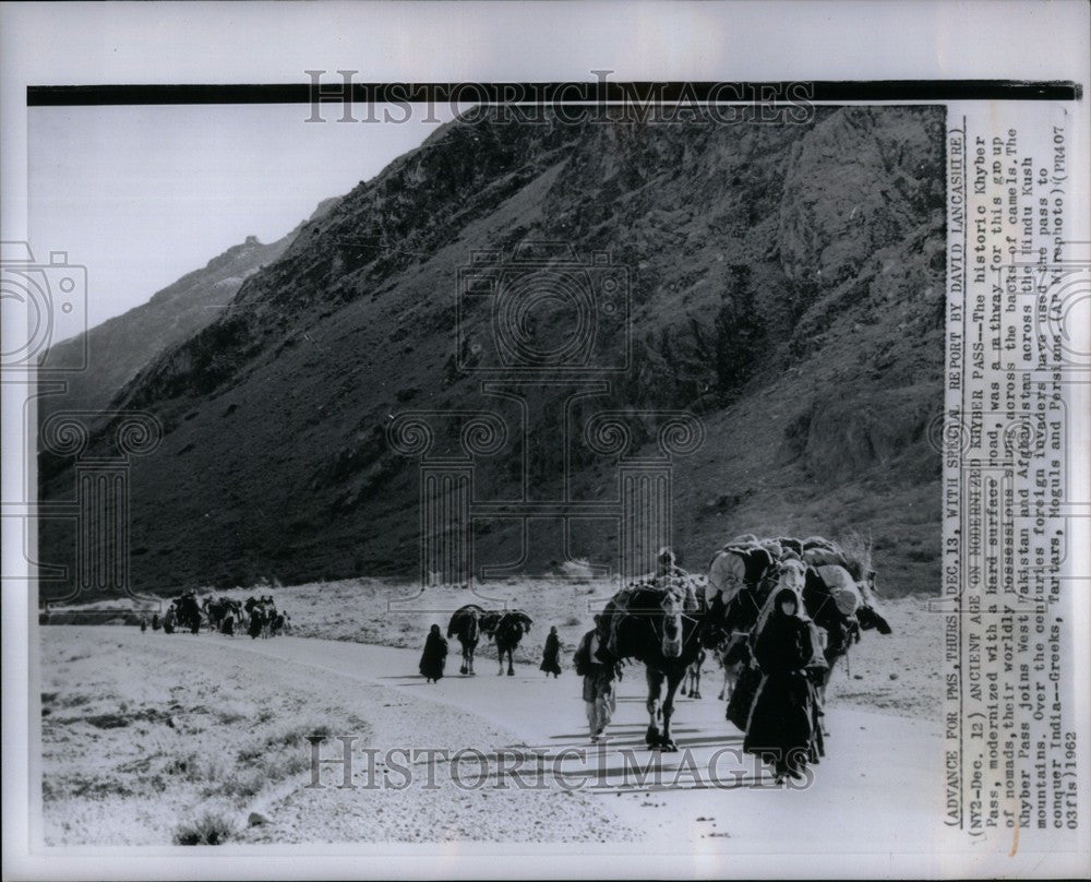 1962 Press Photo Khyber Pass mount Pakistan Afghanistan - Historic Images