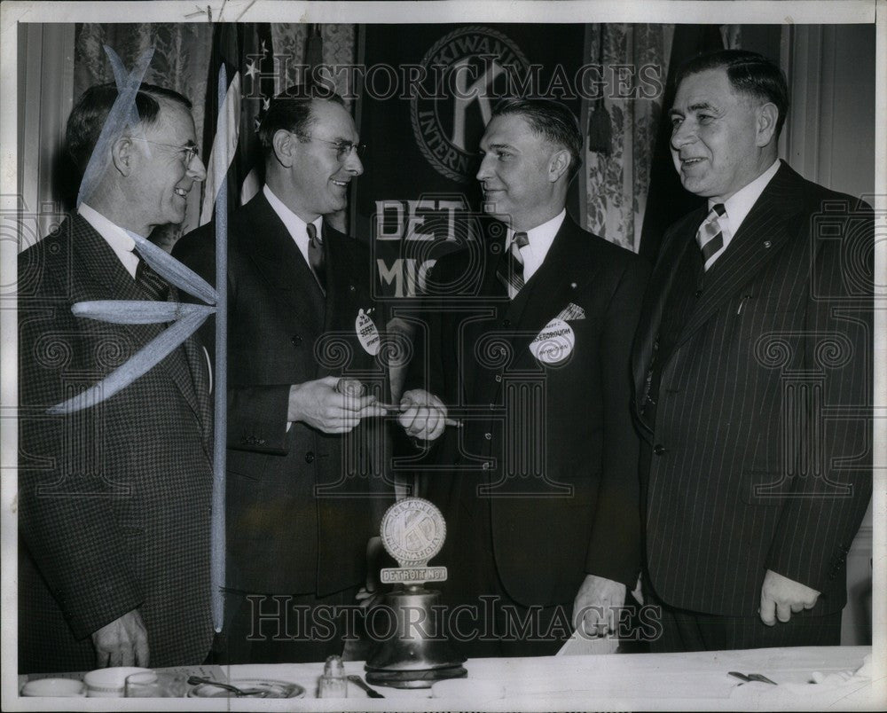 1941 Press Photo Kiwanis Club - Historic Images