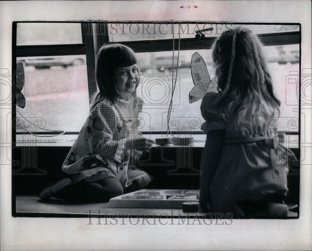 1974 Press Photo Kindergarten school teacher education - Historic Images