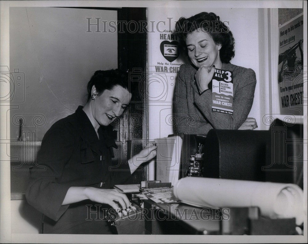 1944 Press Photo Louis C. Miriani mayor Detroit - Historic Images