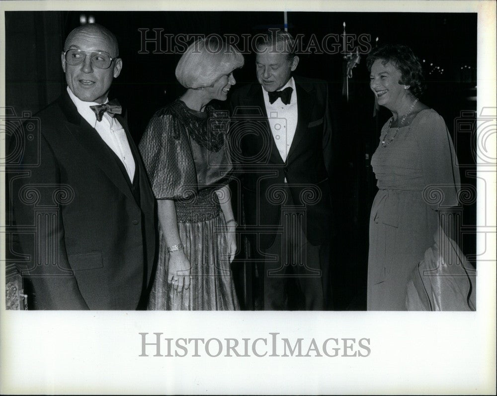 1986 Press Photo Jane Muer Field Hills - Historic Images