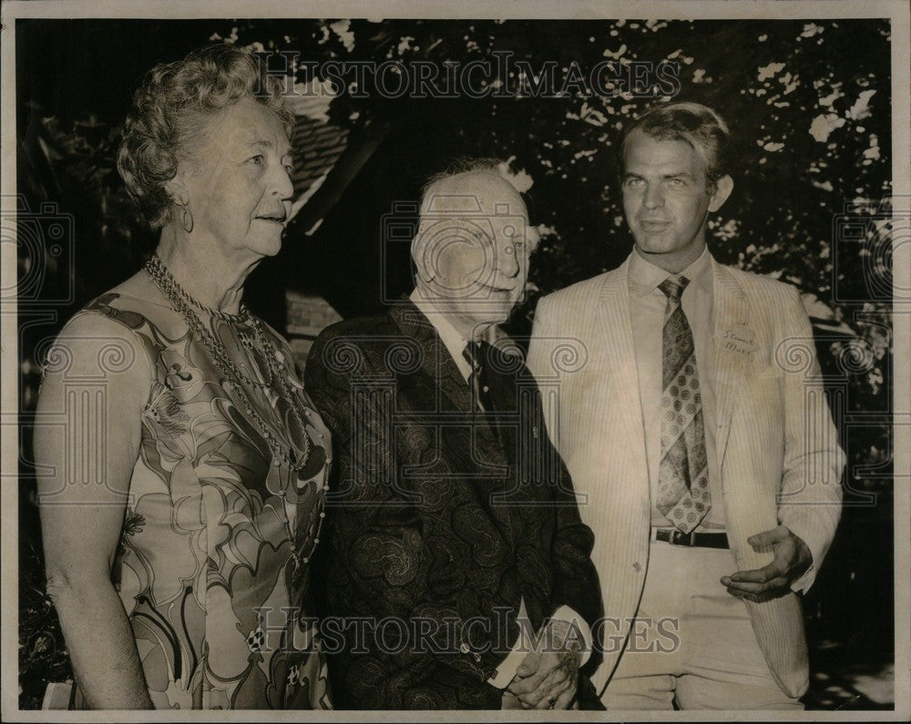 1969 Press Photo Mr. Moll - Historic Images