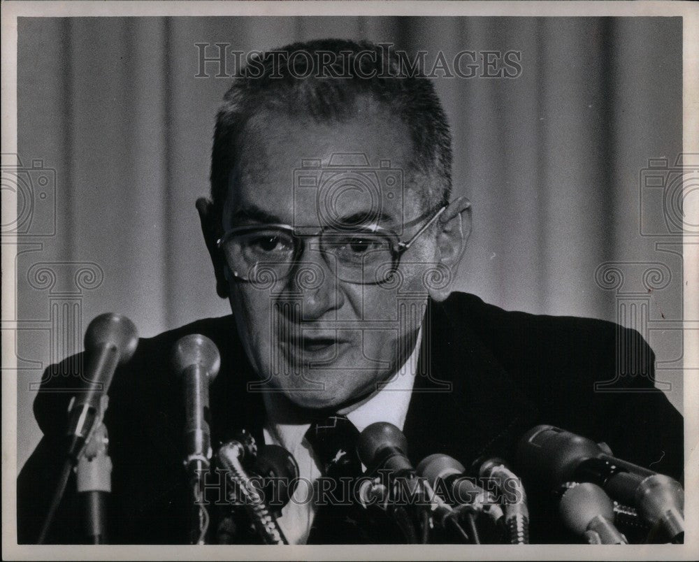 1973 Press Photo John Nichols Politician - Historic Images