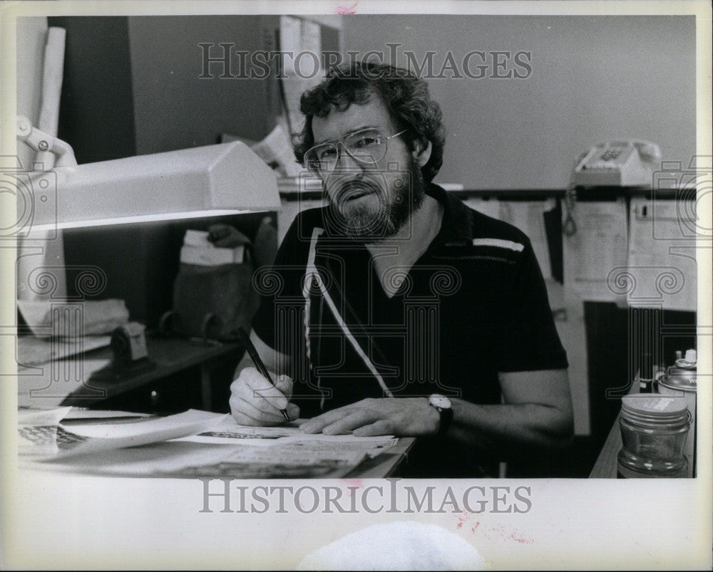 1979 Press Photo Jerry Nichols Author Urshurak - Historic Images