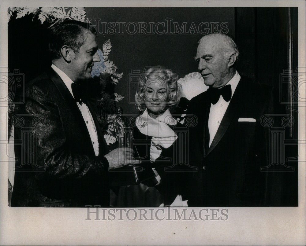 1973 Press Photo Dr. Tommy Evans - Historic Images