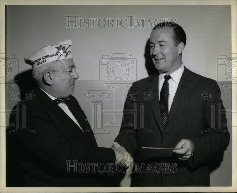 1955 Press Photo AMVET John Naughton Russell Wilson - Historic Images