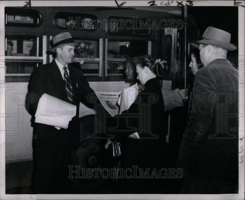 1953 Press Photo James H. Lincoln - Historic Images