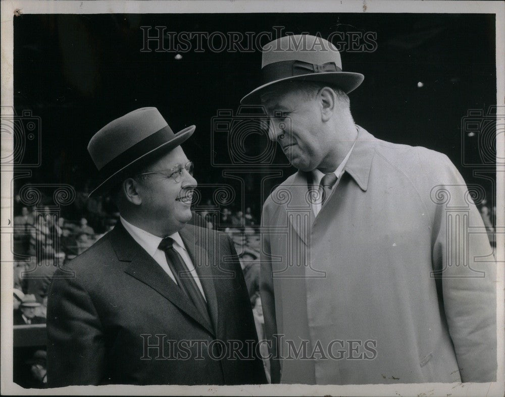 1959 Press Photo Mayor Louis Miriani Bob Ott - Historic Images