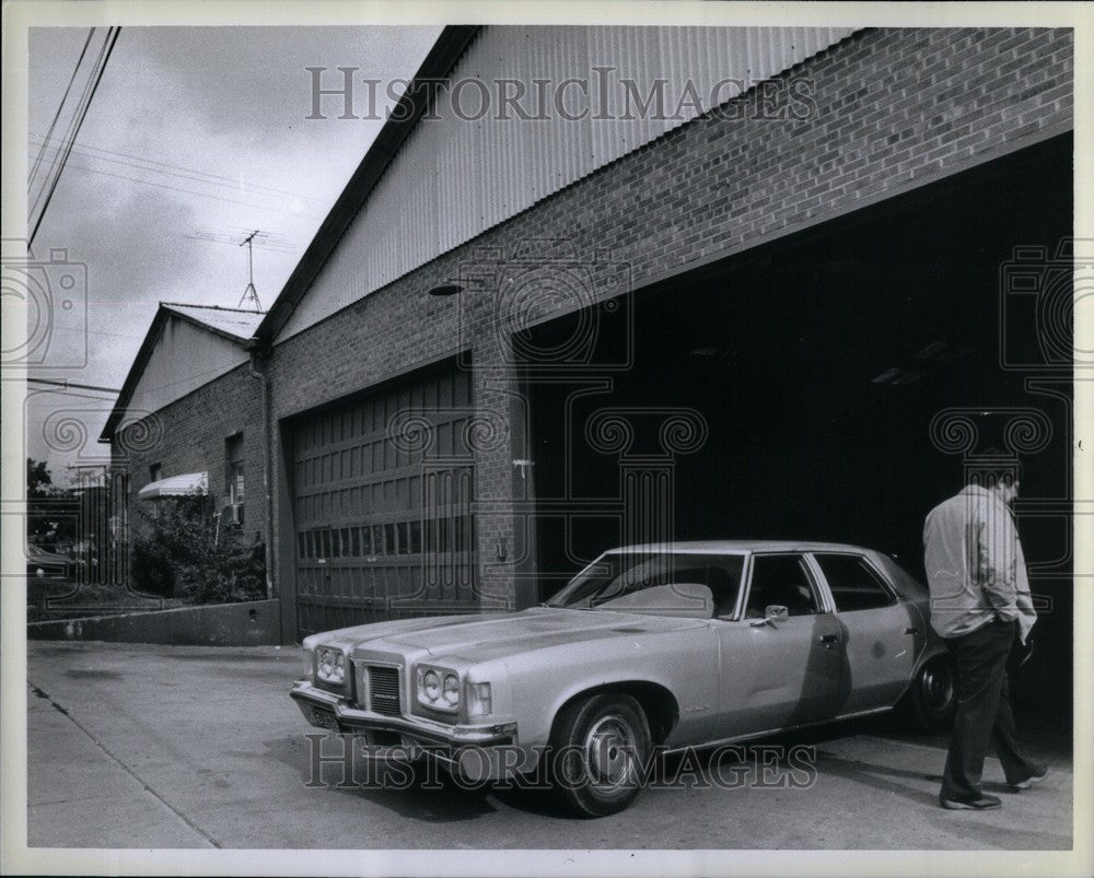 1970 Press Photo Louis Linteau Pontiac Building - Historic Images