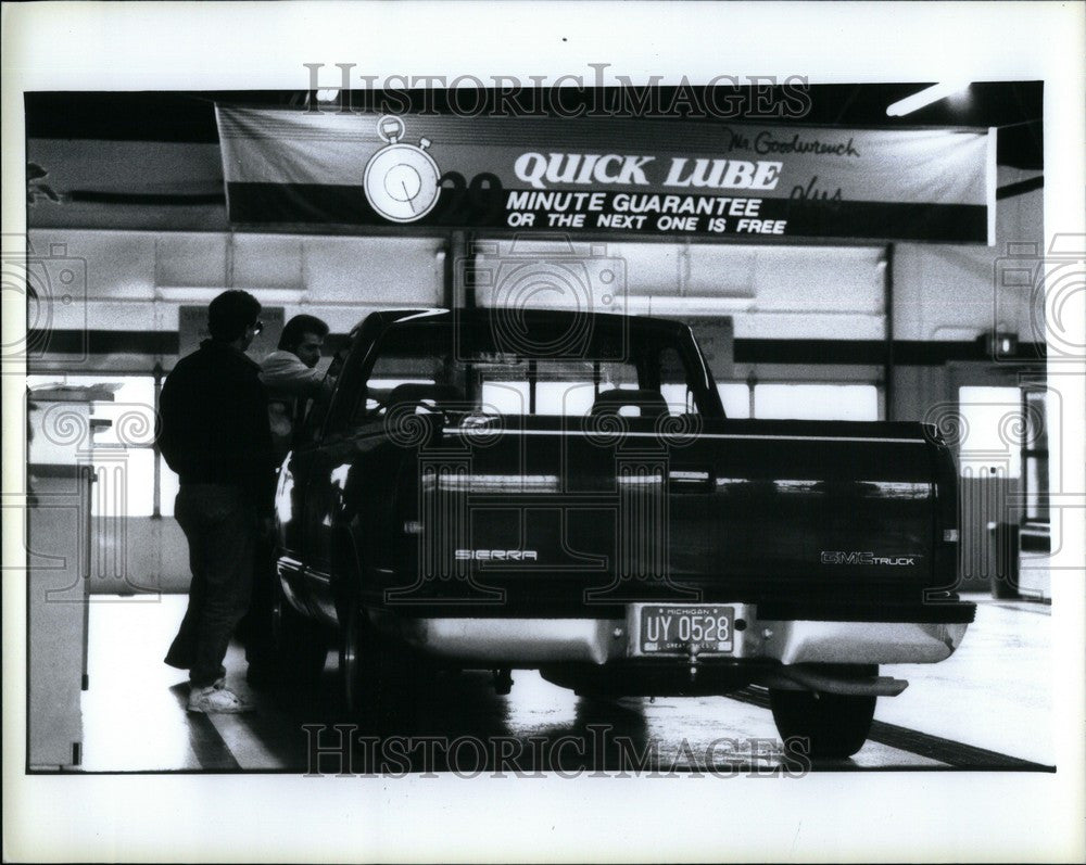 1993 Press Photo Jim Muir GM-Oldsmobile - Historic Images