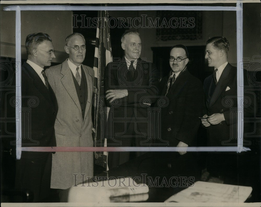 1939 Press Photo Peter G Rowe John A Mowat - Historic Images