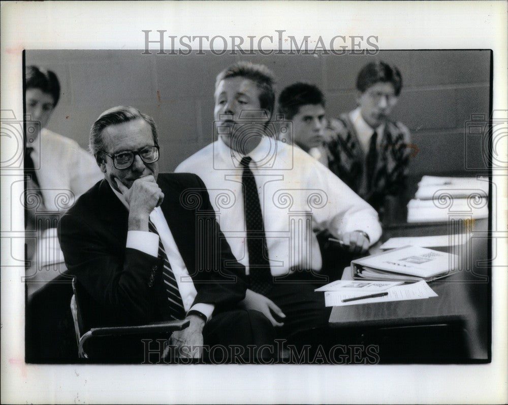 1990 Press Photo William Brock Former Labor Secretary - Historic Images