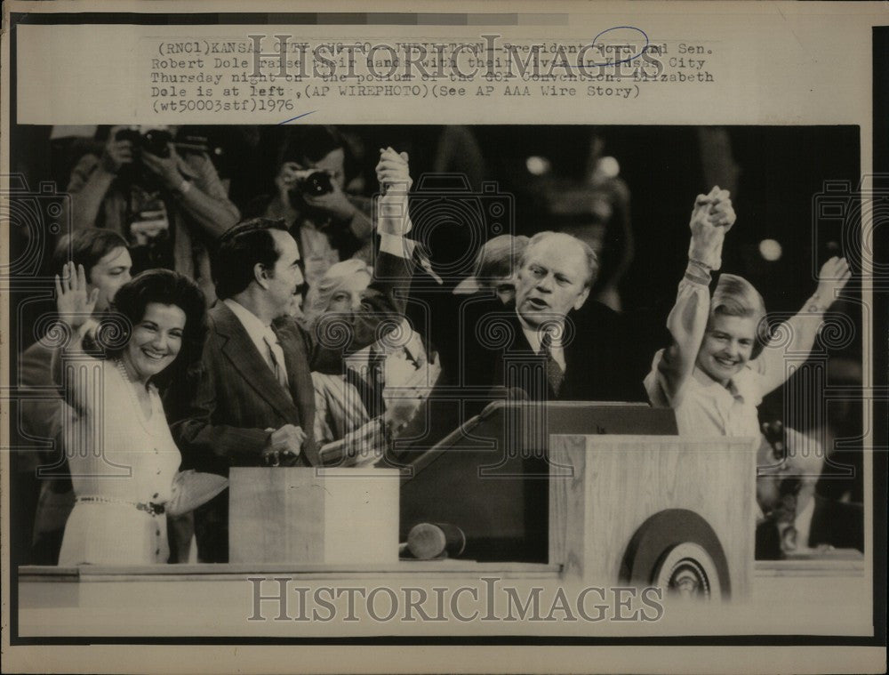 1976 Press Photo President Ford and Sen. Robert Dole - Historic Images