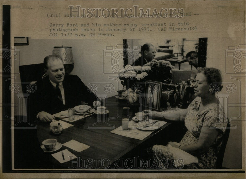 1974 Press Photo Gerald Ford mother Dorothy Gardner - Historic Images