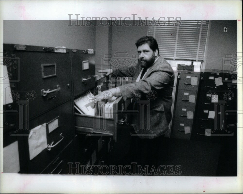 1994 Press Photo Dorian Paster - Historic Images