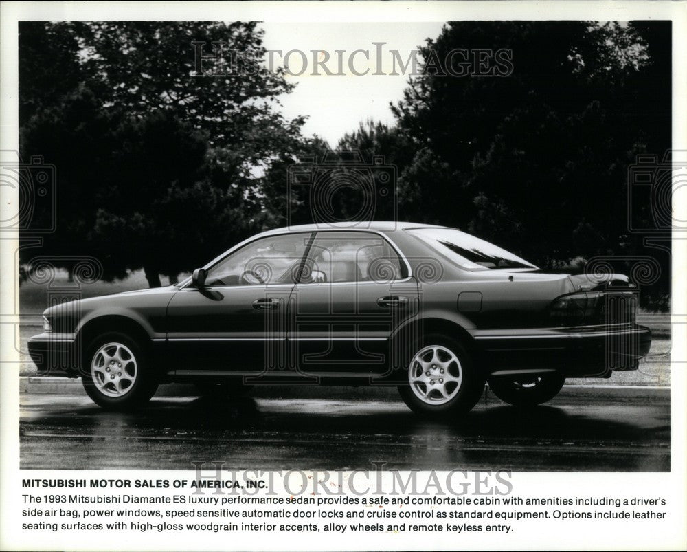 1992 Press Photo Mitsubishi Automobile - Historic Images