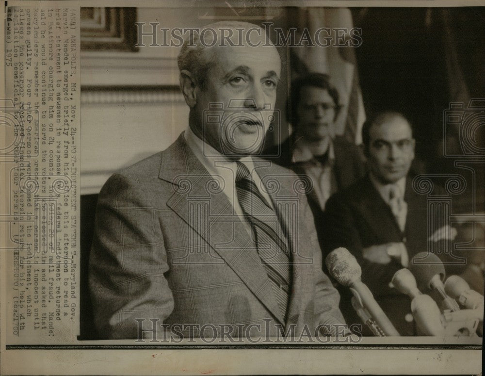 1977 Press Photo Marvin Mandel member Governor - Historic Images