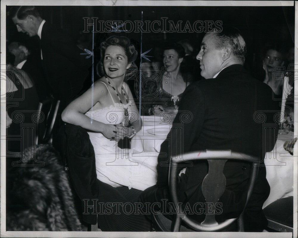 1940 Press Photo Mrs. C. Henry Buhl Thomas Kelly dinner - Historic Images