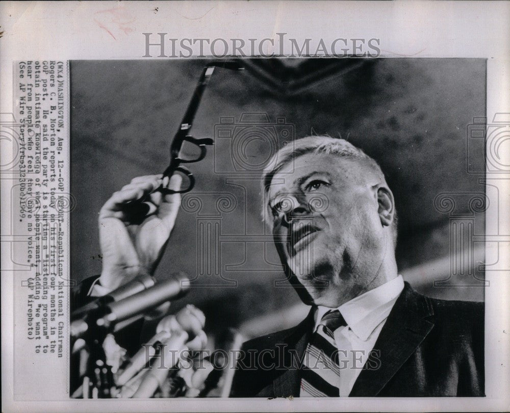 1969 Press Photo Rogers Morton GOP Republican chairman - Historic Images