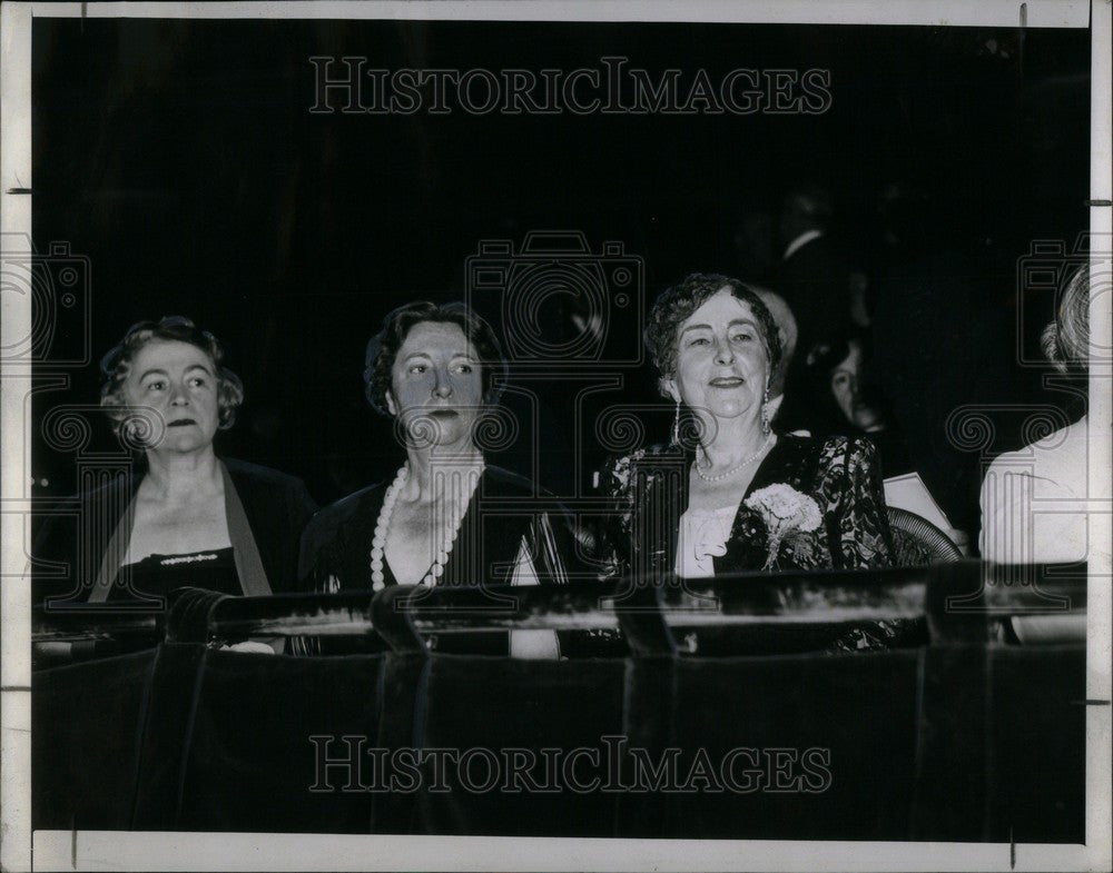 1943 Press Photo MRS FRET T. MURPHY - Historic Images