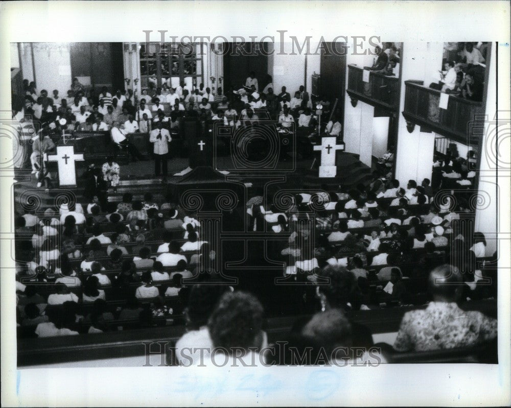 1990 Press Photo 1000 Voice Choir James Williams - Historic Images