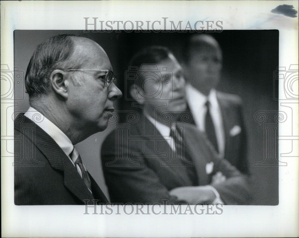 1985 Press Photo Comercia Shareholders Meeting - Historic Images