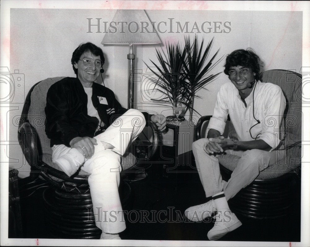 1982 Press Photo BarryManilow  American singer musician - Historic Images