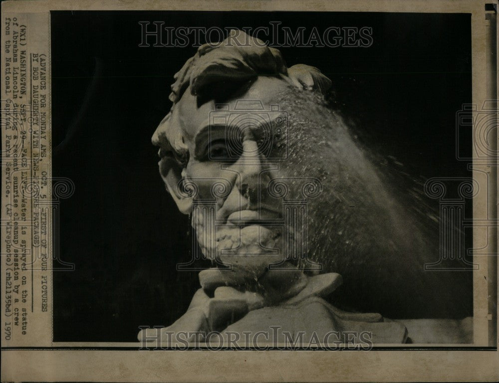 1973 Press Photo Abraham Lincoln statue - Historic Images