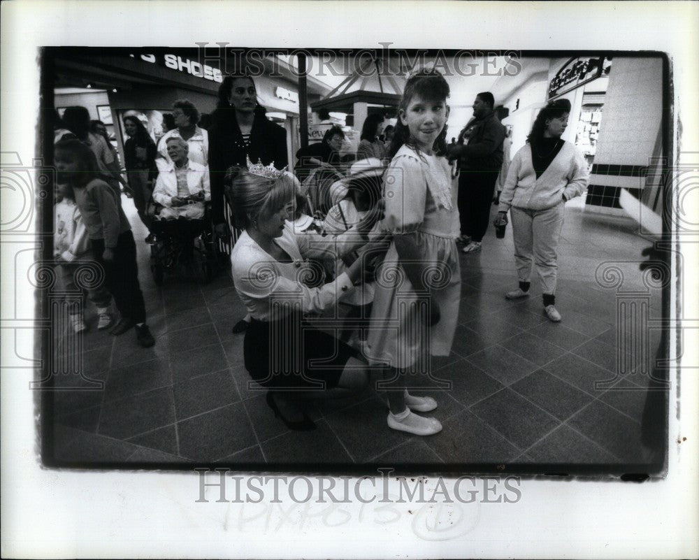 1992 Press Photo Terri Sue Liford beauty pageant junkie - Historic Images