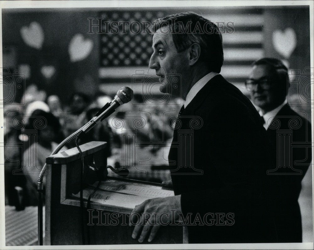 1982 Press Photo Walter Mondale Senator Missouri - Historic Images