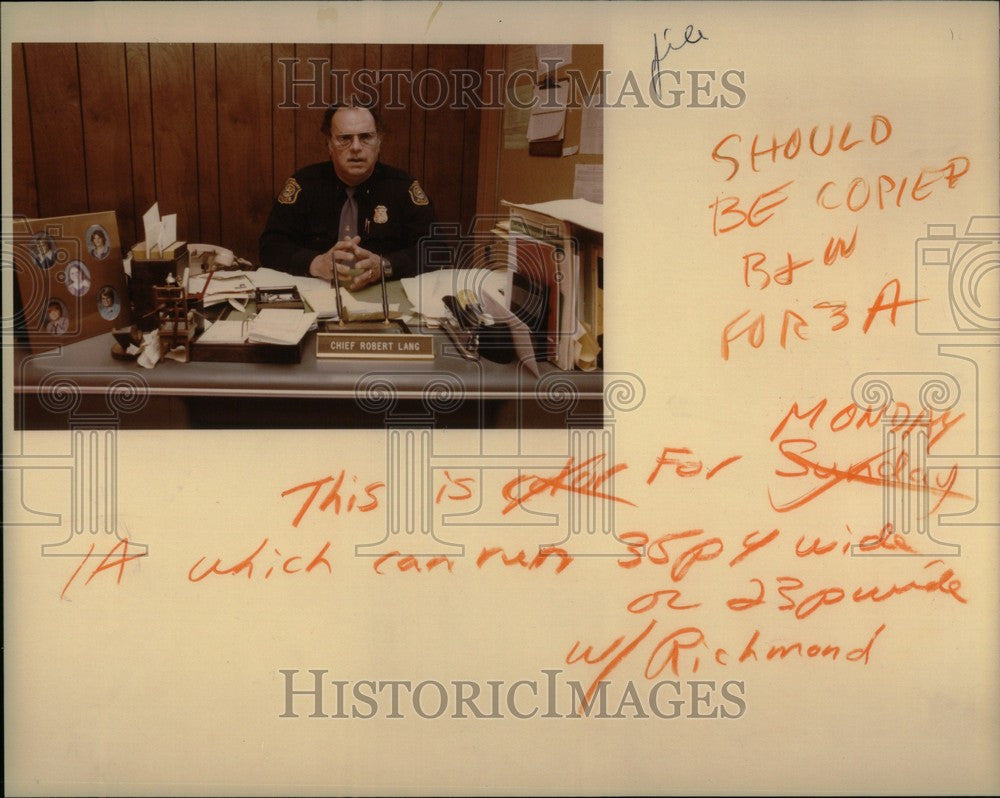 1981 Press Photo Robert Land Richmond Police Chief - Historic Images