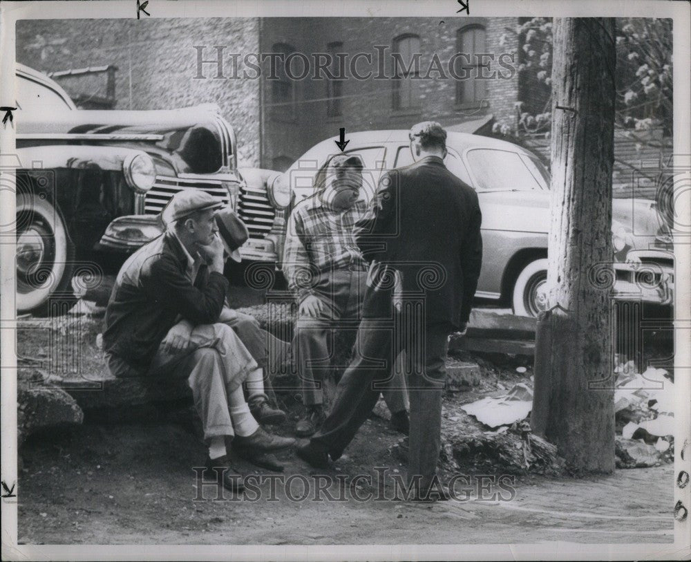 1949 Press Photo Bud Lanker - Historic Images