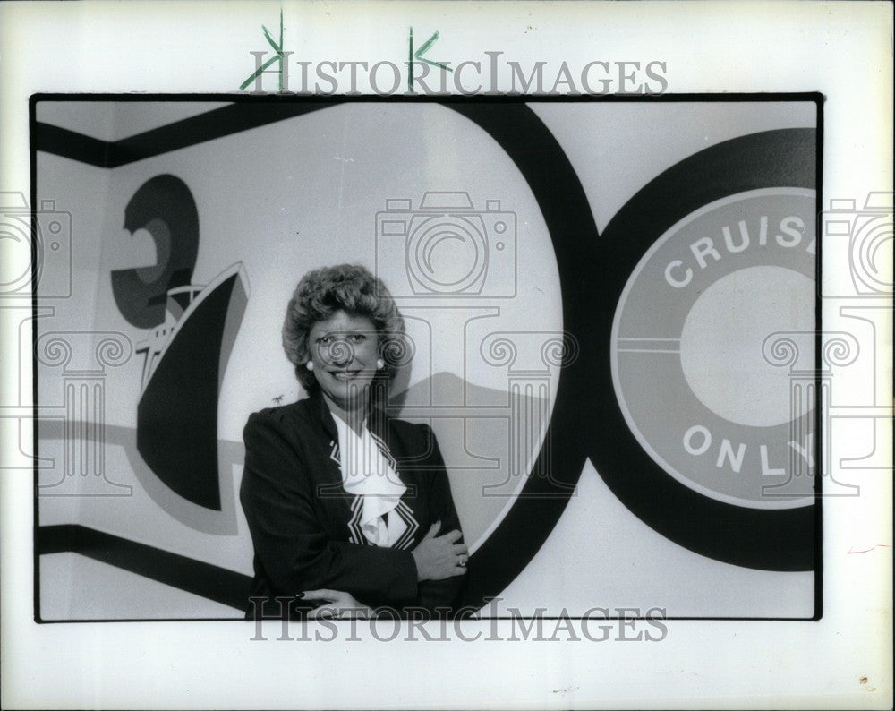 1986 Press Photo Annette Langwald travel agencies merge - Historic Images