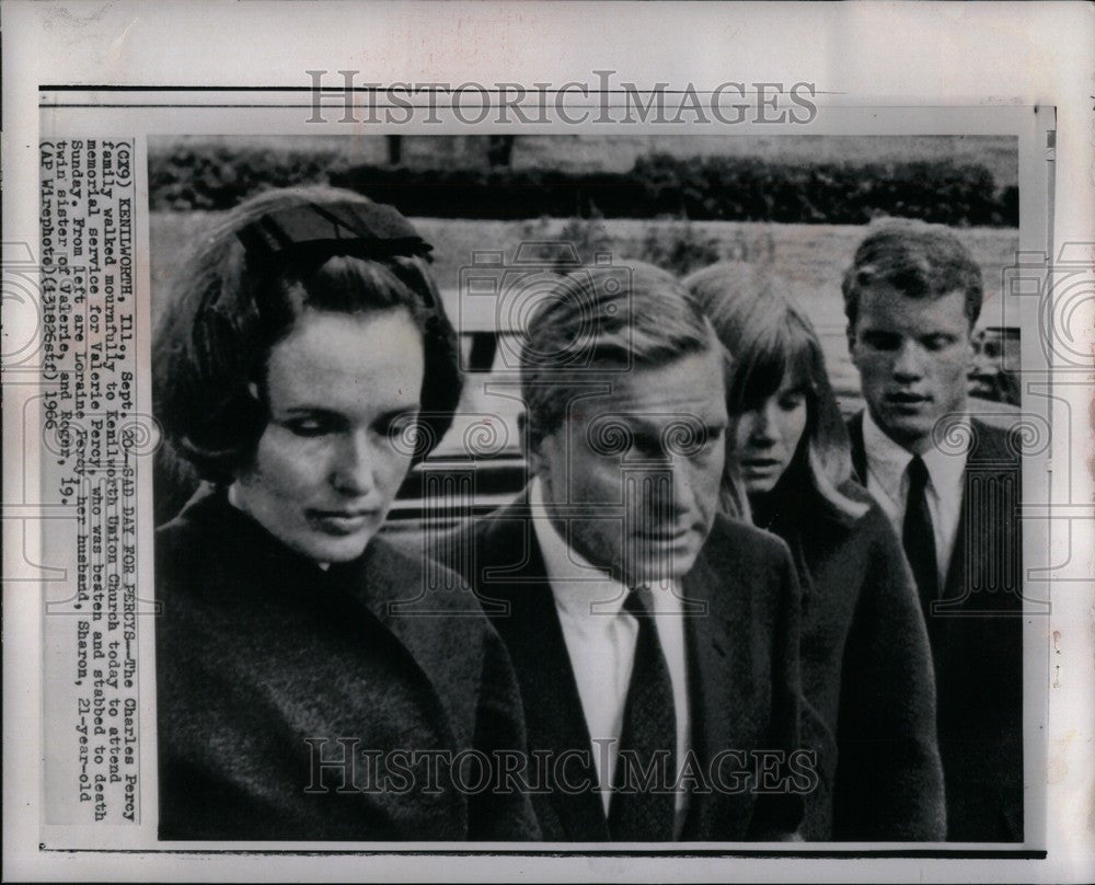 1966 Press Photo Loraine Percy twin sister valerie - Historic Images