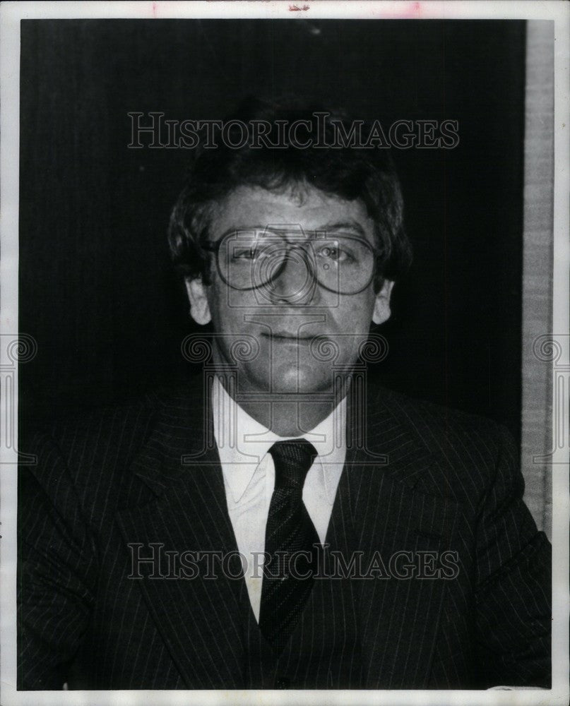 1985 Press Photo Don Drew President of Detroit Race Cou - Historic Images