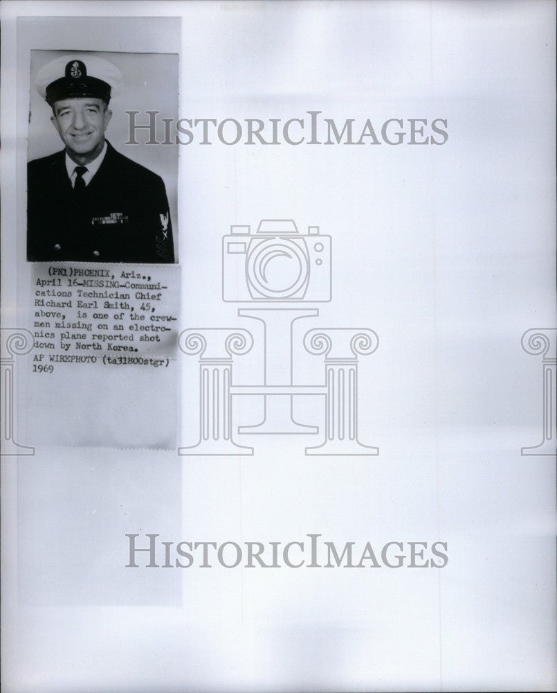 Press Photo Richard Earl Smith Missing Plane - Historic Images