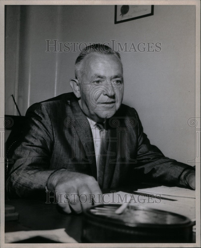 1966 Press Photo Dr. Robt. Willson - Historic Images