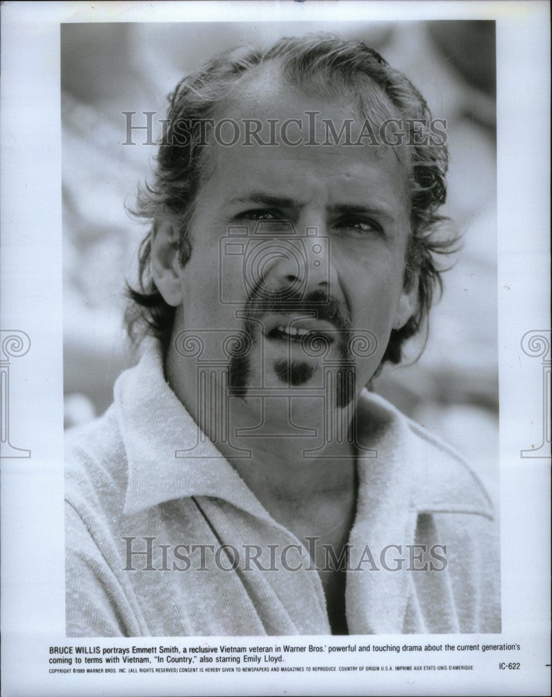 1989 Press Photo Bruce Willis actor In Country film - Historic Images