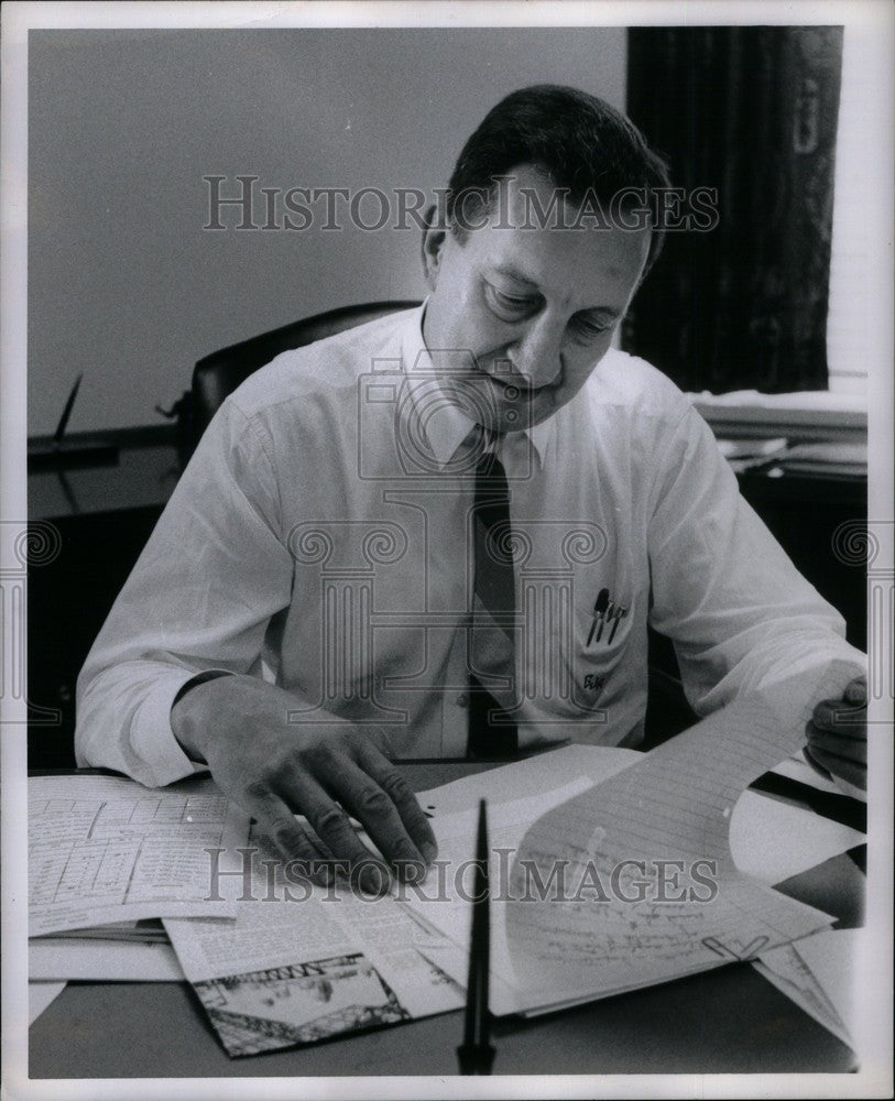 1961 Press Photo Gerald Remous Mayor - Historic Images