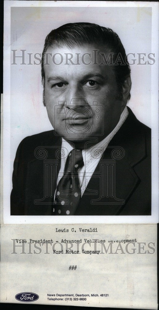 1987 Press Photo Lewis C. Veraldi Vice President - Historic Images