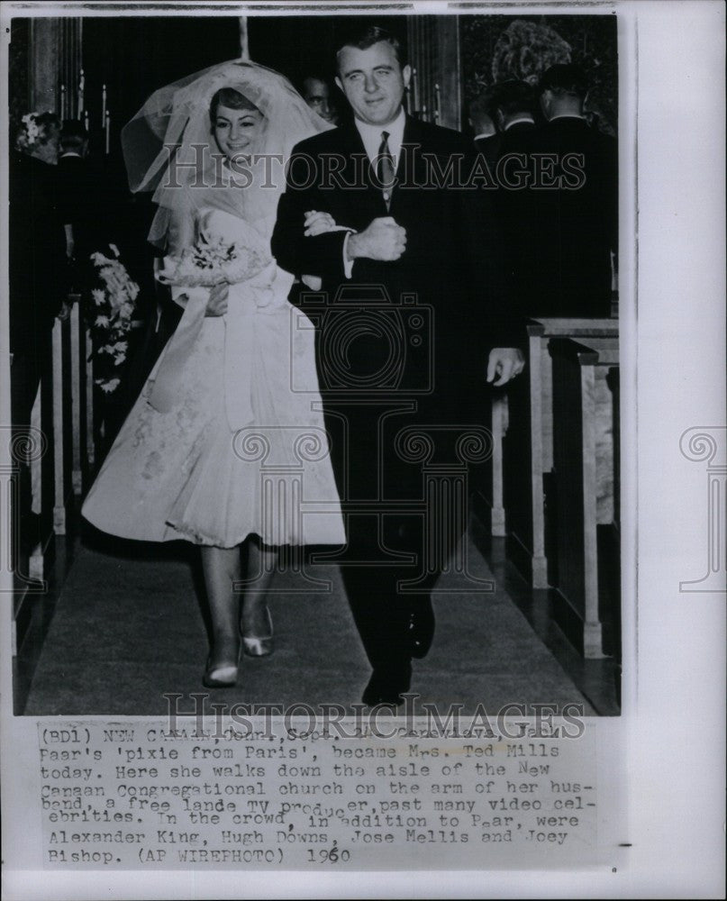 1960 Press Photo Mrs. Ted Mills New Canaan church - Historic Images