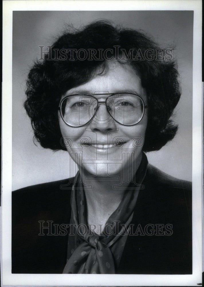 1992 Press Photo Helen Petrauskas Vice Safety O - Historic Images