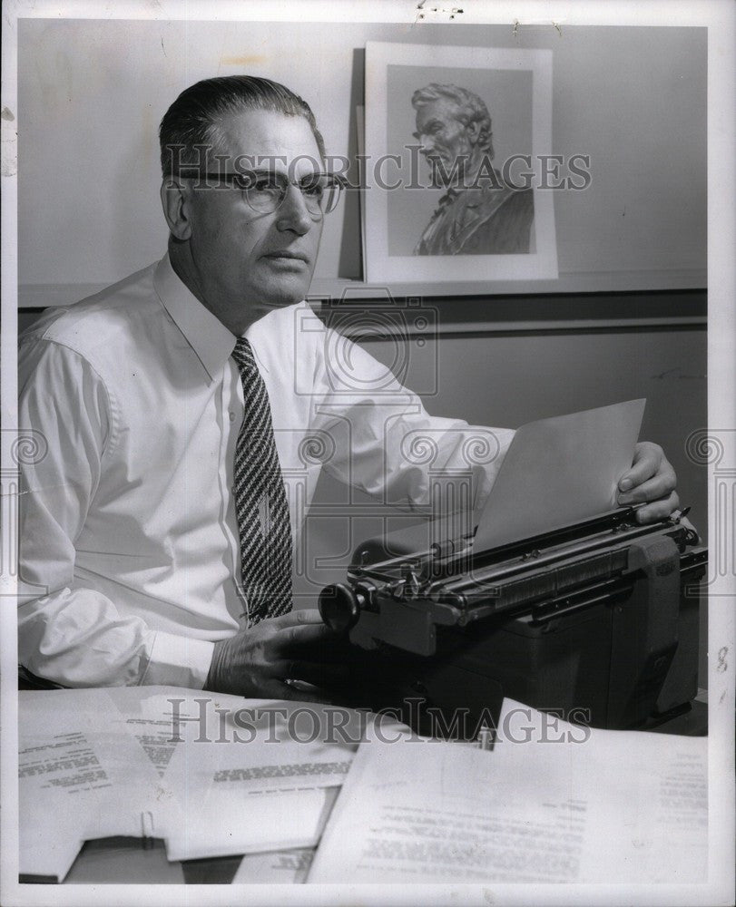 1959 Press Photo Wilfred A. Peterson Advertising Agency - Historic Images